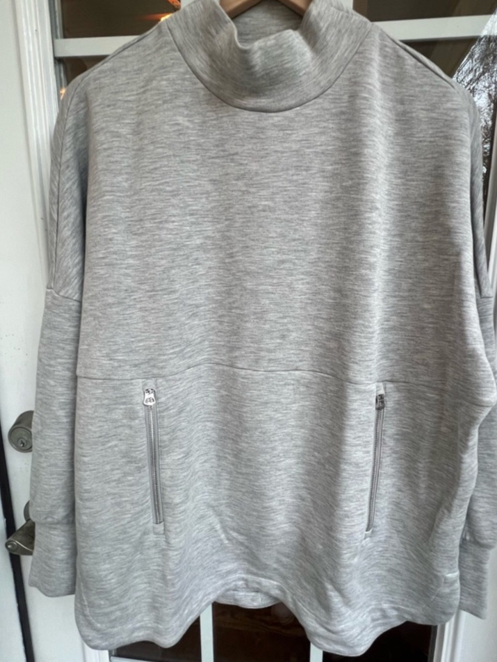 Varley Paige Grey Heather Longline Mock Neck Sweatshirt Size Medium - Picture 5 of 5